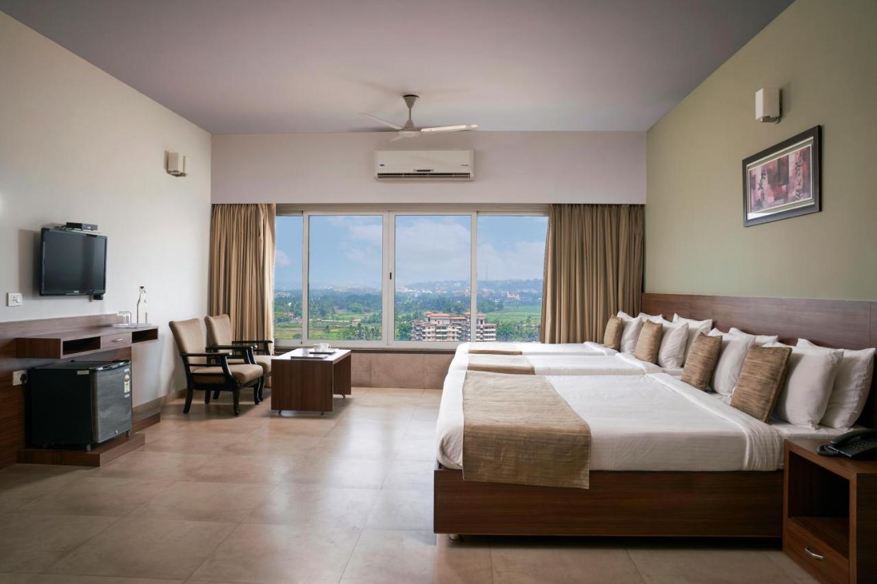 Athome Comforts Panaji Exteriör bild